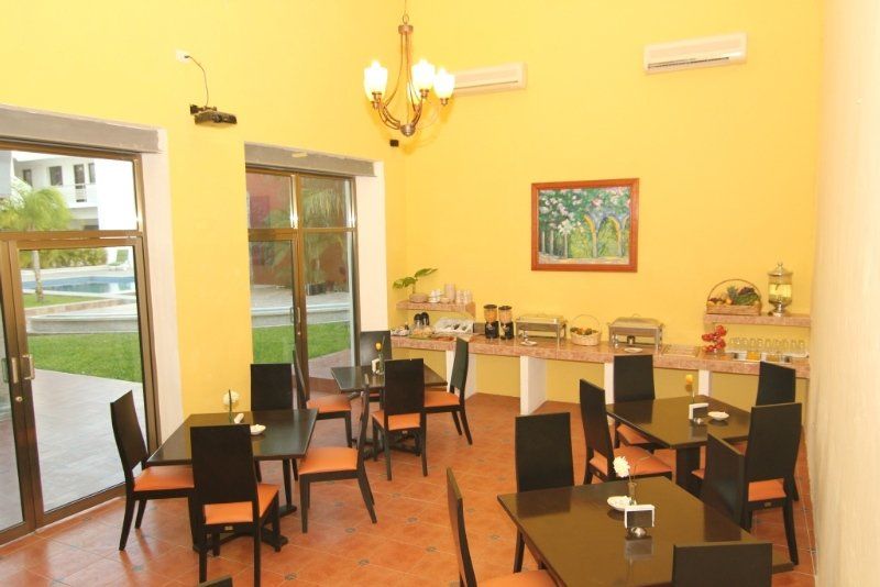Hotel Embajadores Mérida Exteriér fotografie